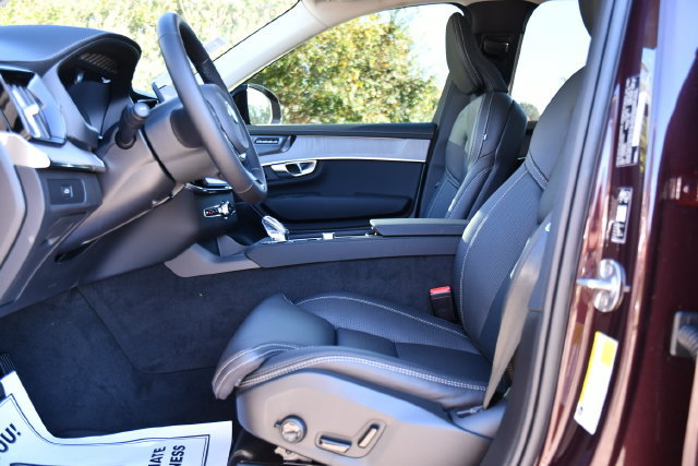 New 2027 Volvo XC90 B6 Ultra AWD/4WD image 13