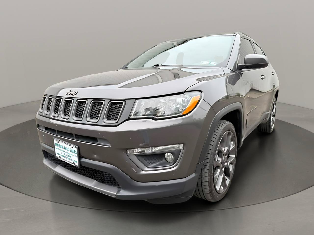 Used 2021 Jeep Compass Latitude w/ Sun and Sound Group FWD image 3
