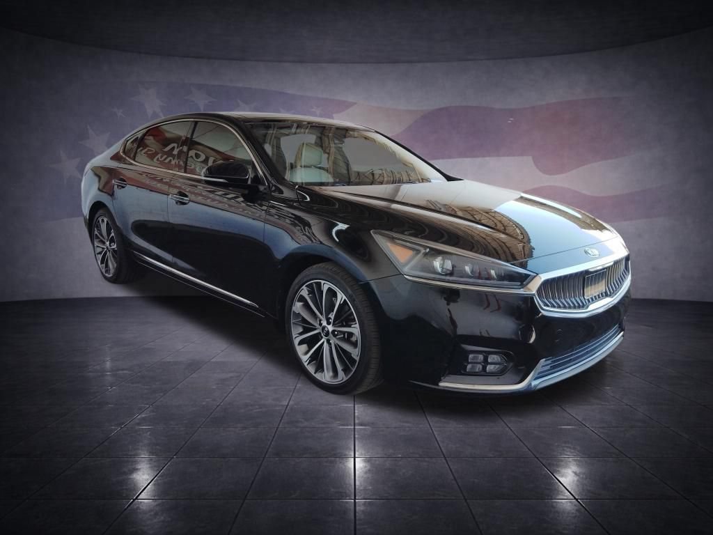 Used 2017 Kia Cadenza Technology FWD image 7