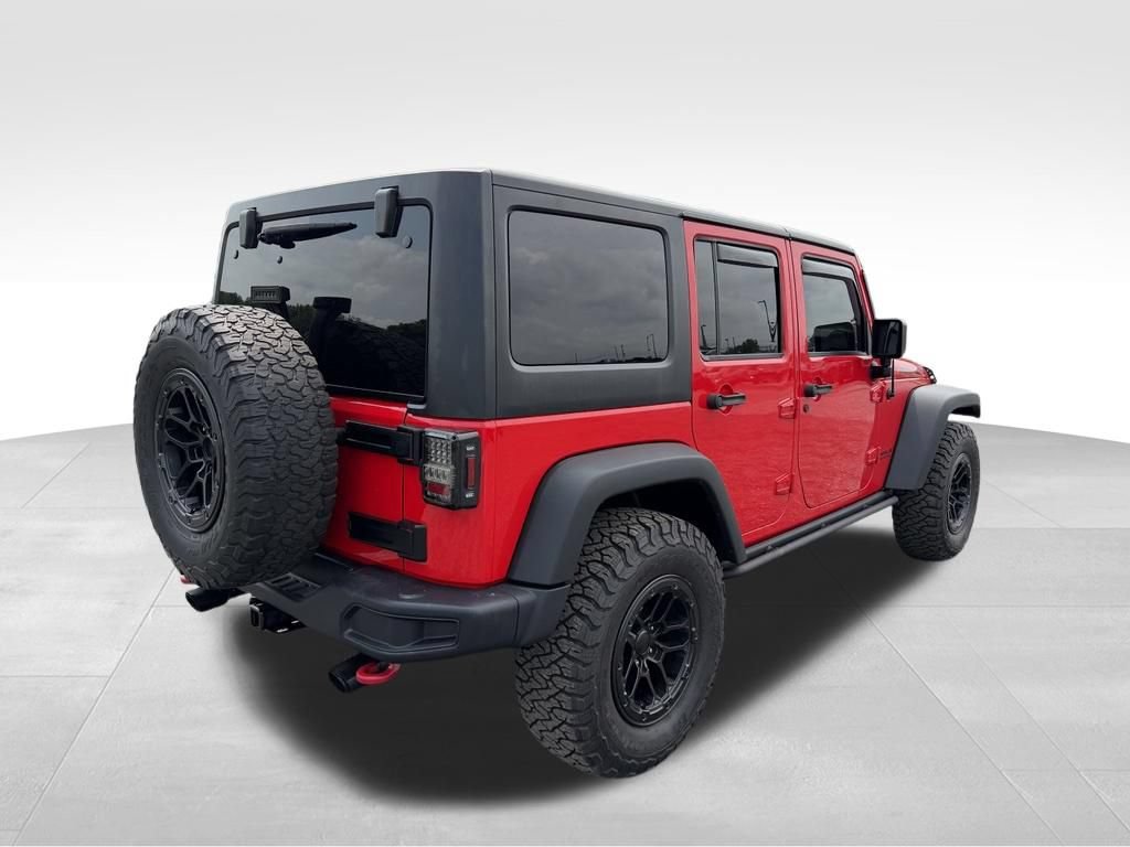 Used 2016 Jeep Wrangler Unlimited Rubicon w/ Dual Top Group AWD/4WD image 16