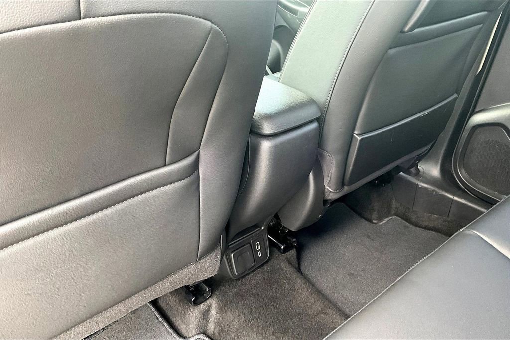 Used 2022 Chevrolet TrailBlazer ACTIV w/ Technology Package image 12