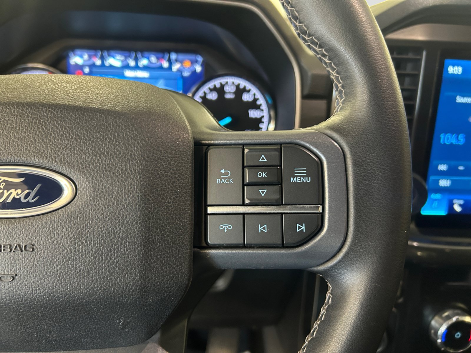 Used 2023 Ford F150 XLT w/ Equipment Group 302A High RWD image 18