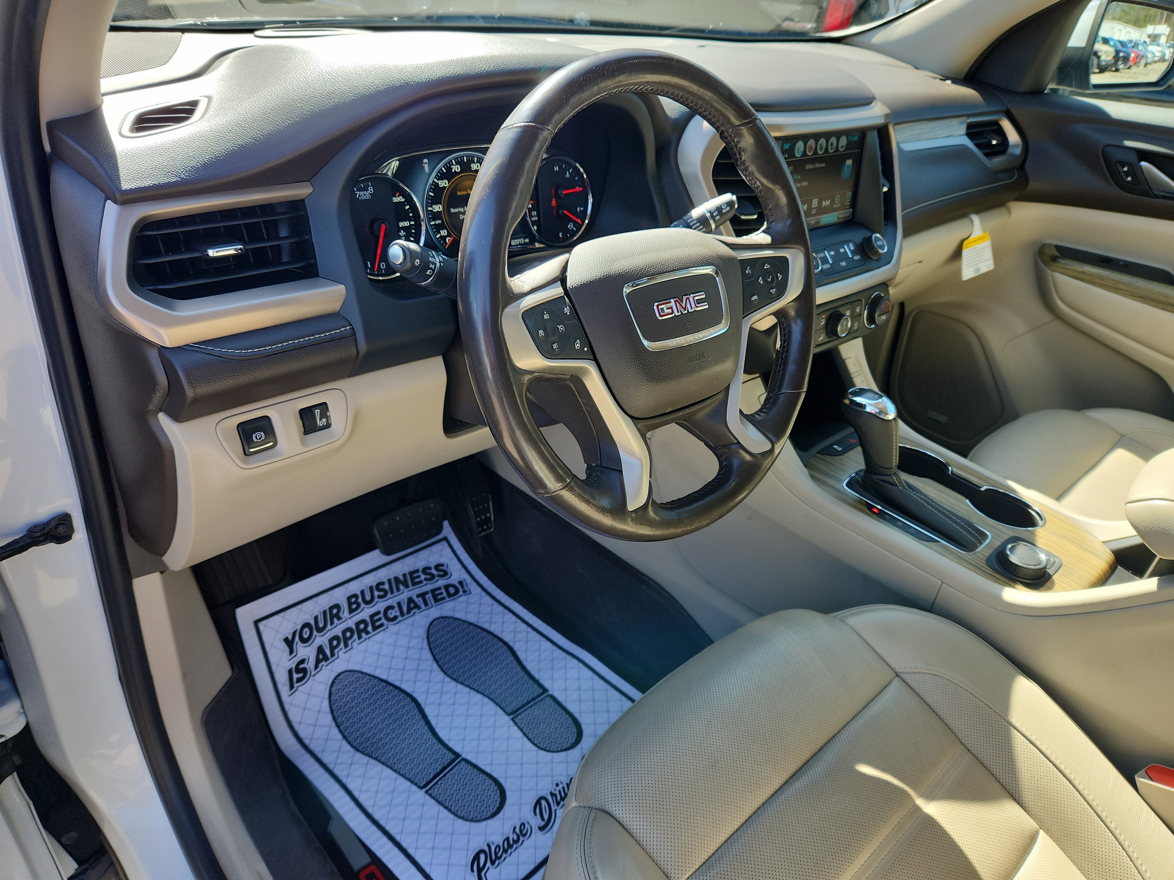 Used 2019 GMC Acadia Denali image 29