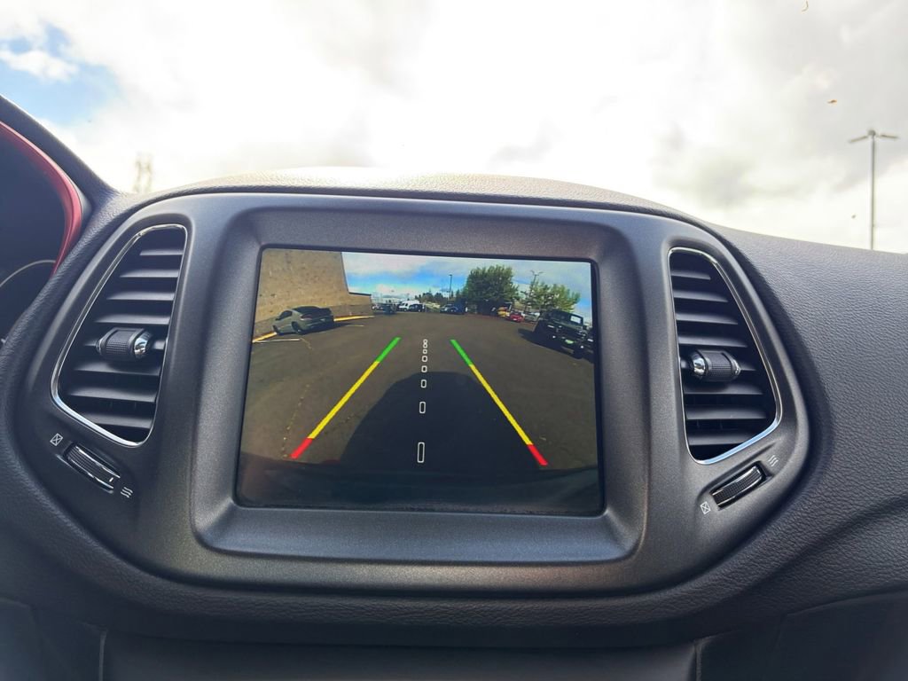 Used 2018 Jeep Compass Trailhawk w/ Navigation Group image 18