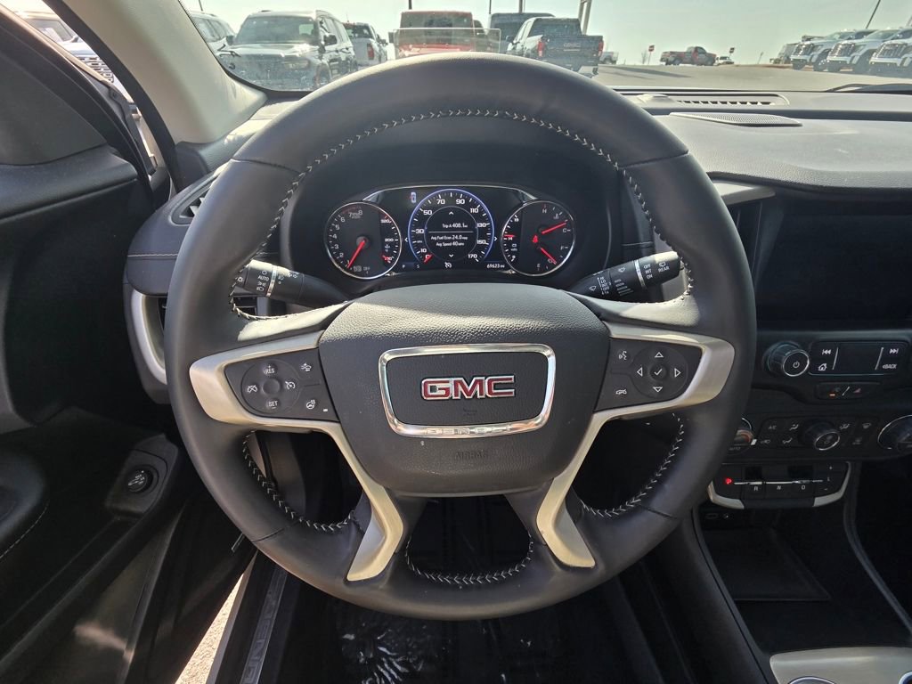 Used 2022 GMC Terrain Denali image 14