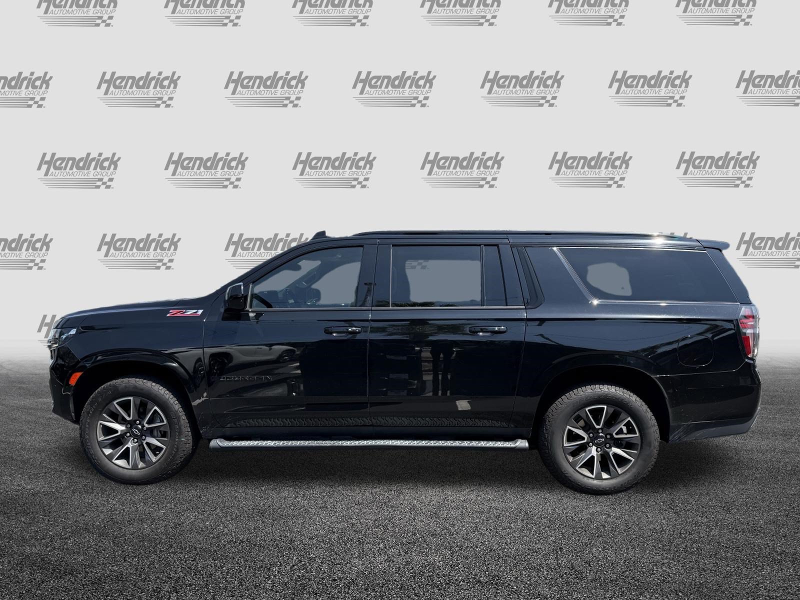 Used 2021 Chevrolet Suburban Z71 w/ Rear Media and Nav Package AWD/4WD image 3