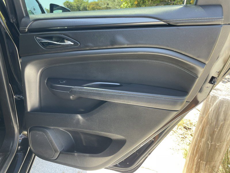 Used 2014 Cadillac SRX FWD image 21