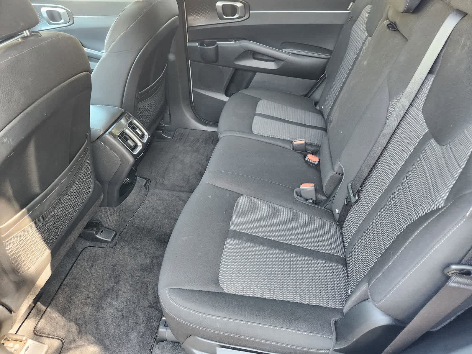 New 2026 Kia Sorento LX FWD image 22