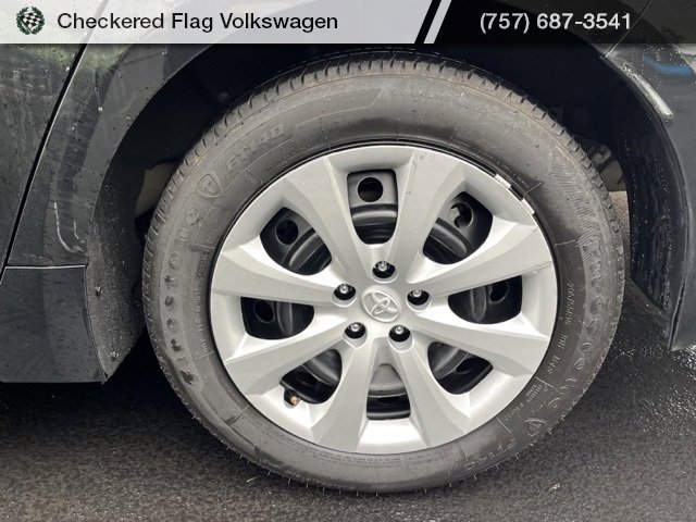 Used 2024 Toyota Corolla LE image 6