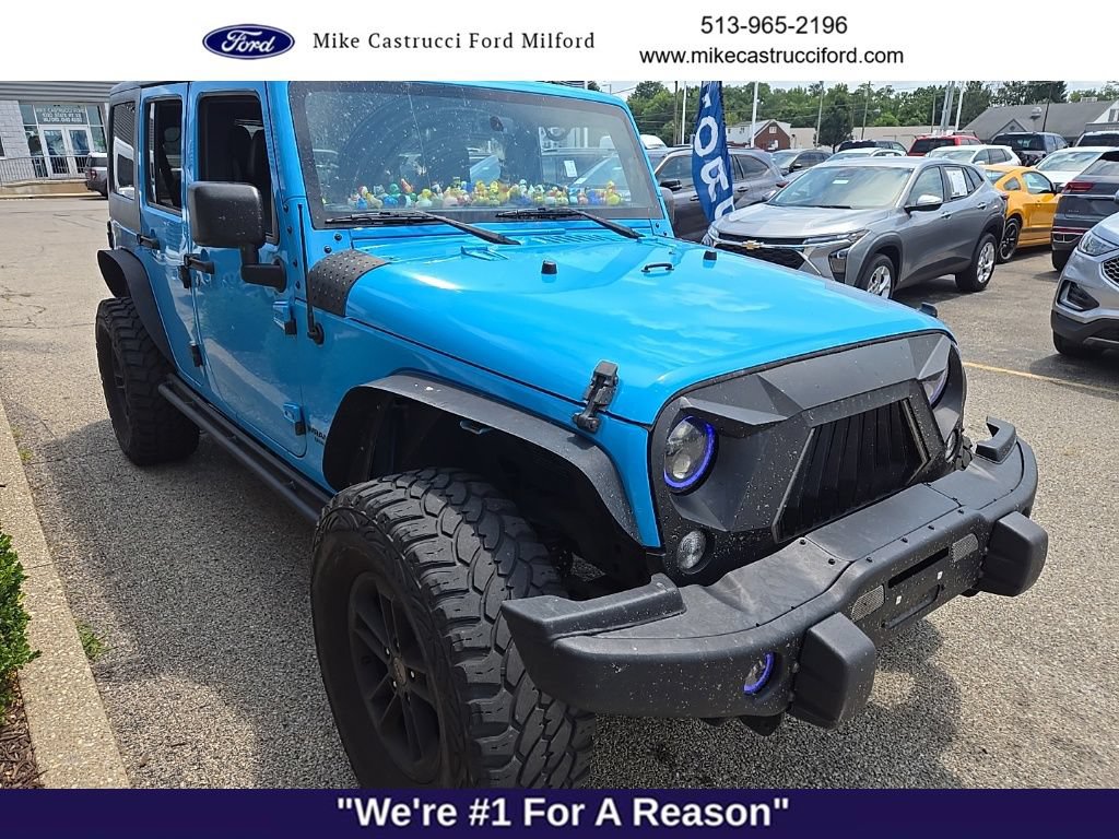 Used 2017 Jeep Wrangler Unlimited Sahara AWD/4WD image 3