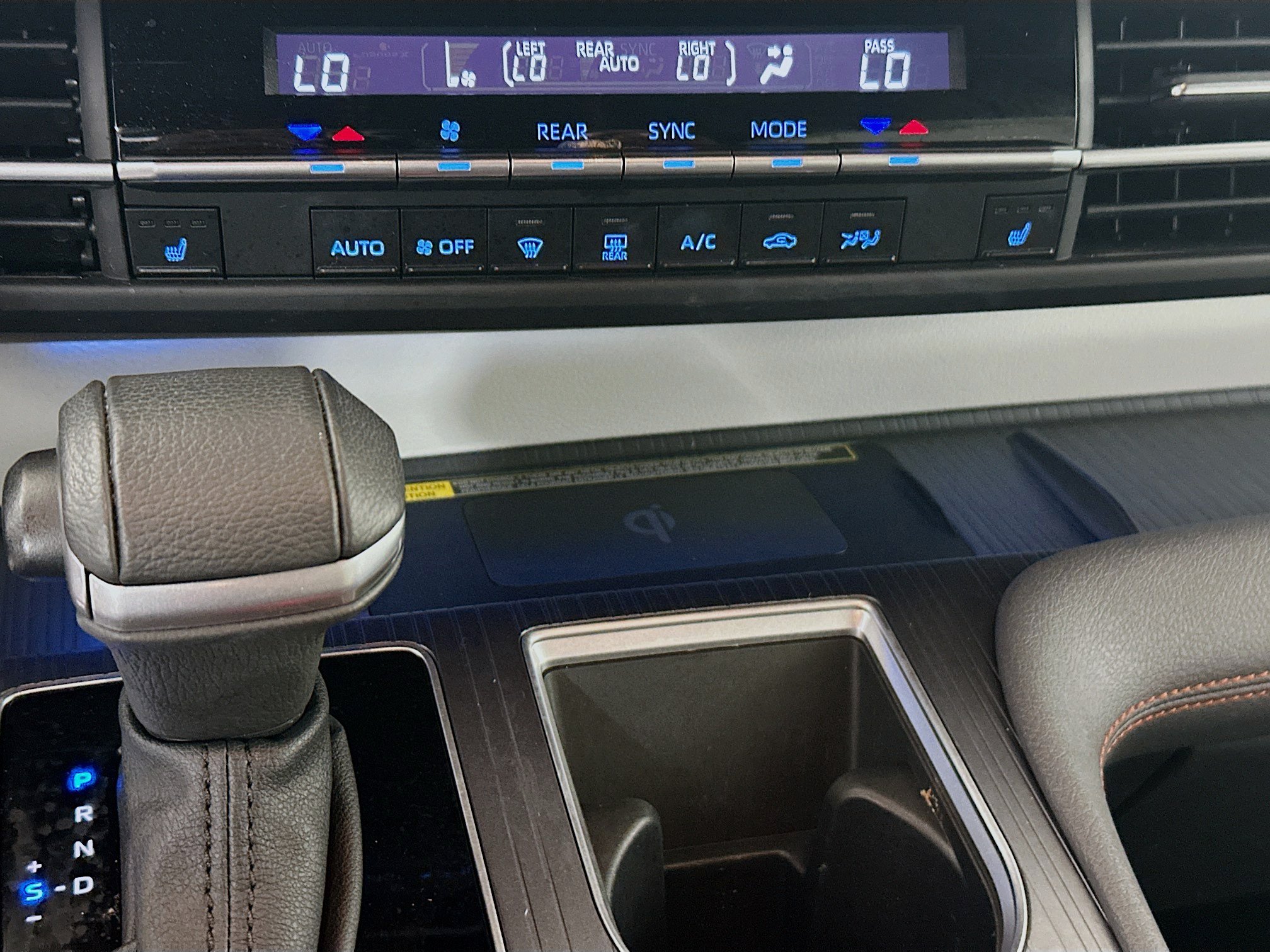 Certified 2023 Toyota Sienna XSE w/ XSE Plus Package FWD image 23