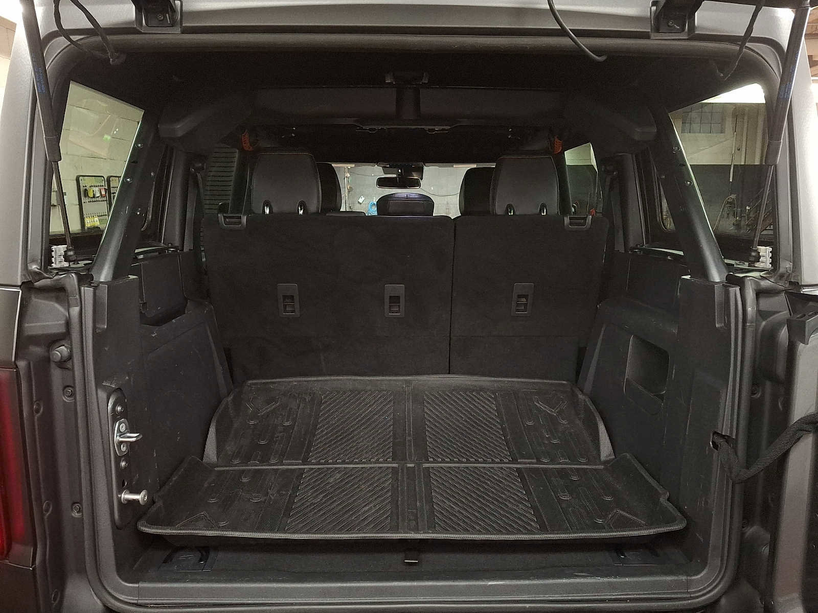 Used 2022 Ford Bronco Badlands image 28