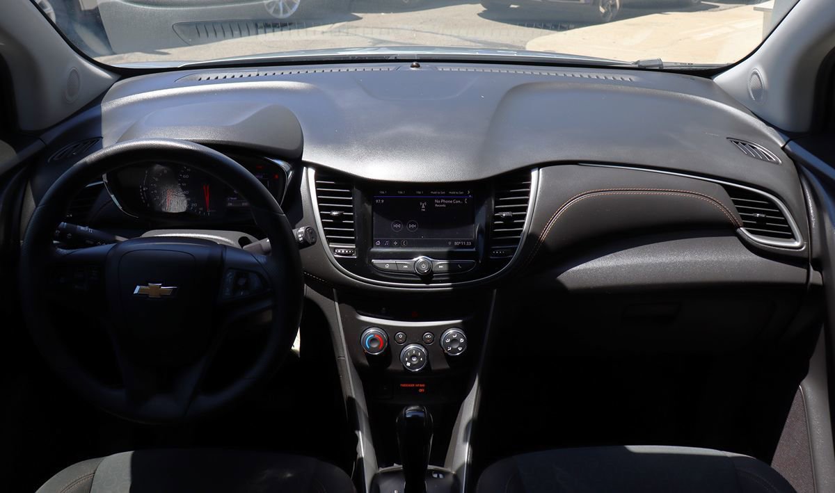 Used 2020 Chevrolet Trax LS w/ Tint and Cruise Package FWD image 32