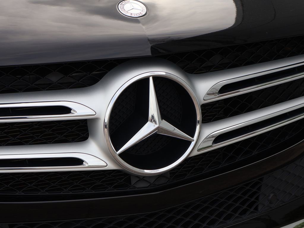 Used 2016 Mercedes-Benz GLE 350 4MATIC image 2