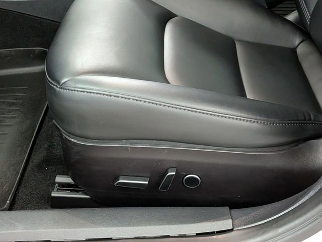 Used 2022 Tesla Model 3 Performance image 14