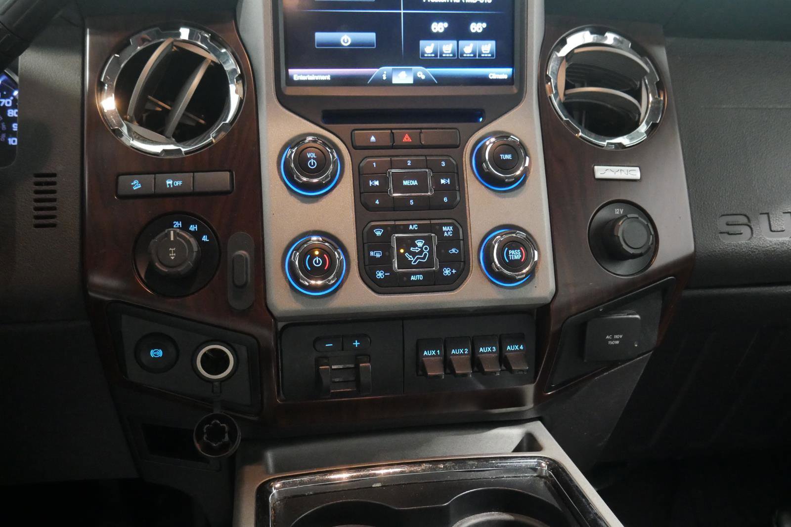 Used 2016 Ford F350 Lariat w/ Lariat Ultimate Package image 23