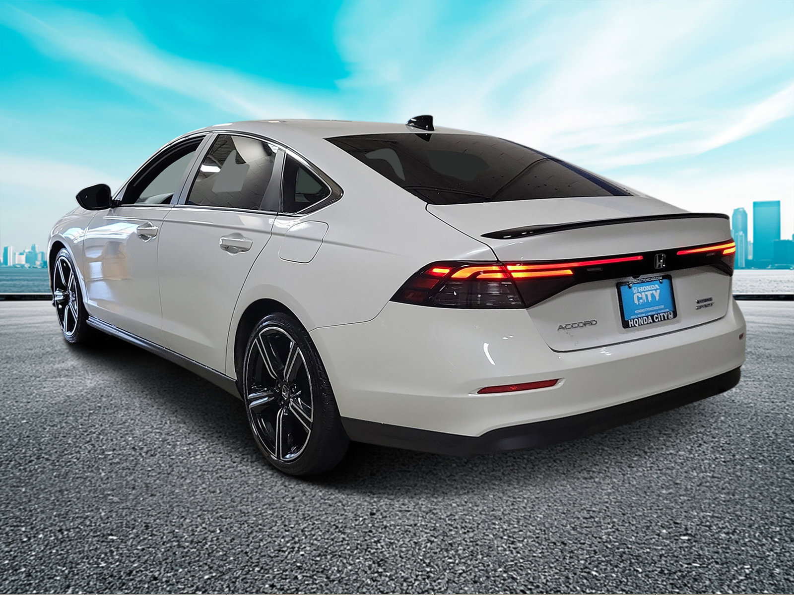 Used 2025 Honda Accord Sport image 3