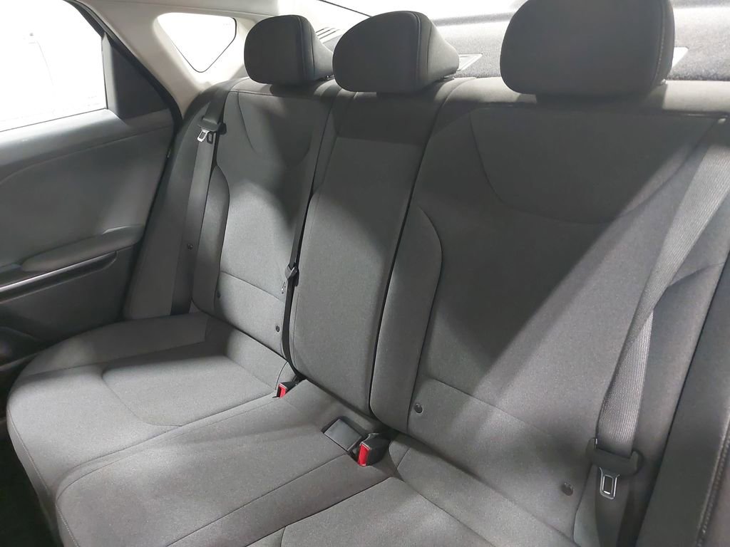 Used 2025 Kia K4 LXS image 13