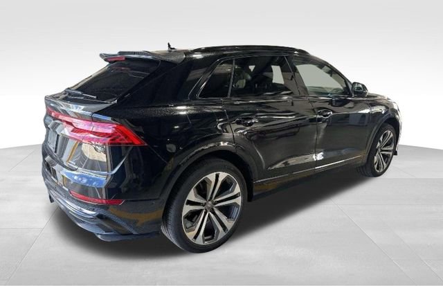 Used 2020 Audi Q8 Premium Plus w/ Premium Plus Package image 4