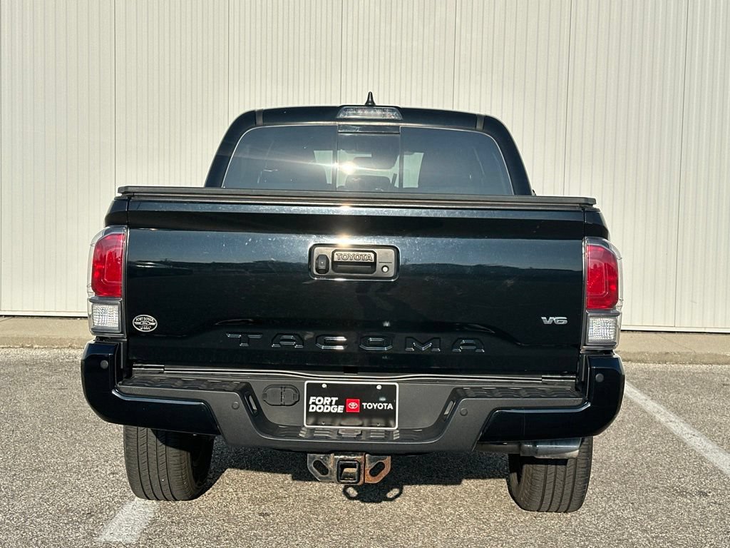 Used 2020 Toyota Tacoma TRD Sport w/ Technology Package AWD/4WD image 6