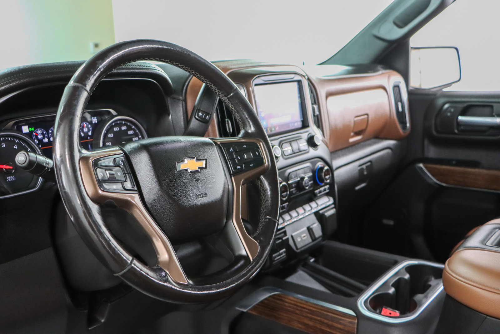 Used 2021 Chevrolet Silverado 1500 High Country image 26