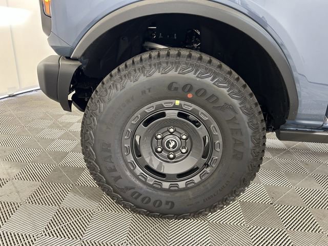 Used 2025 Ford Bronco Badlands image 34