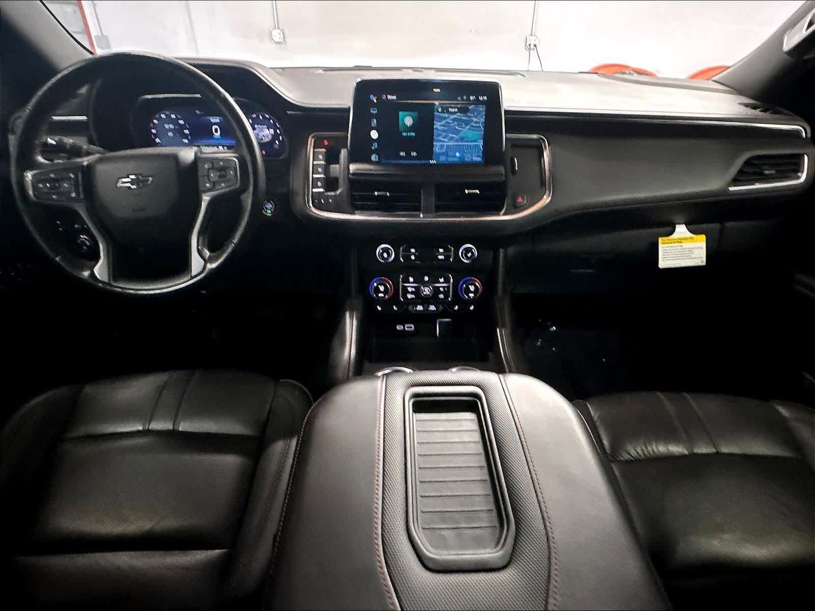 Used 2022 Chevrolet Suburban RST w/ Sport Performance Package AWD/4WD image 18