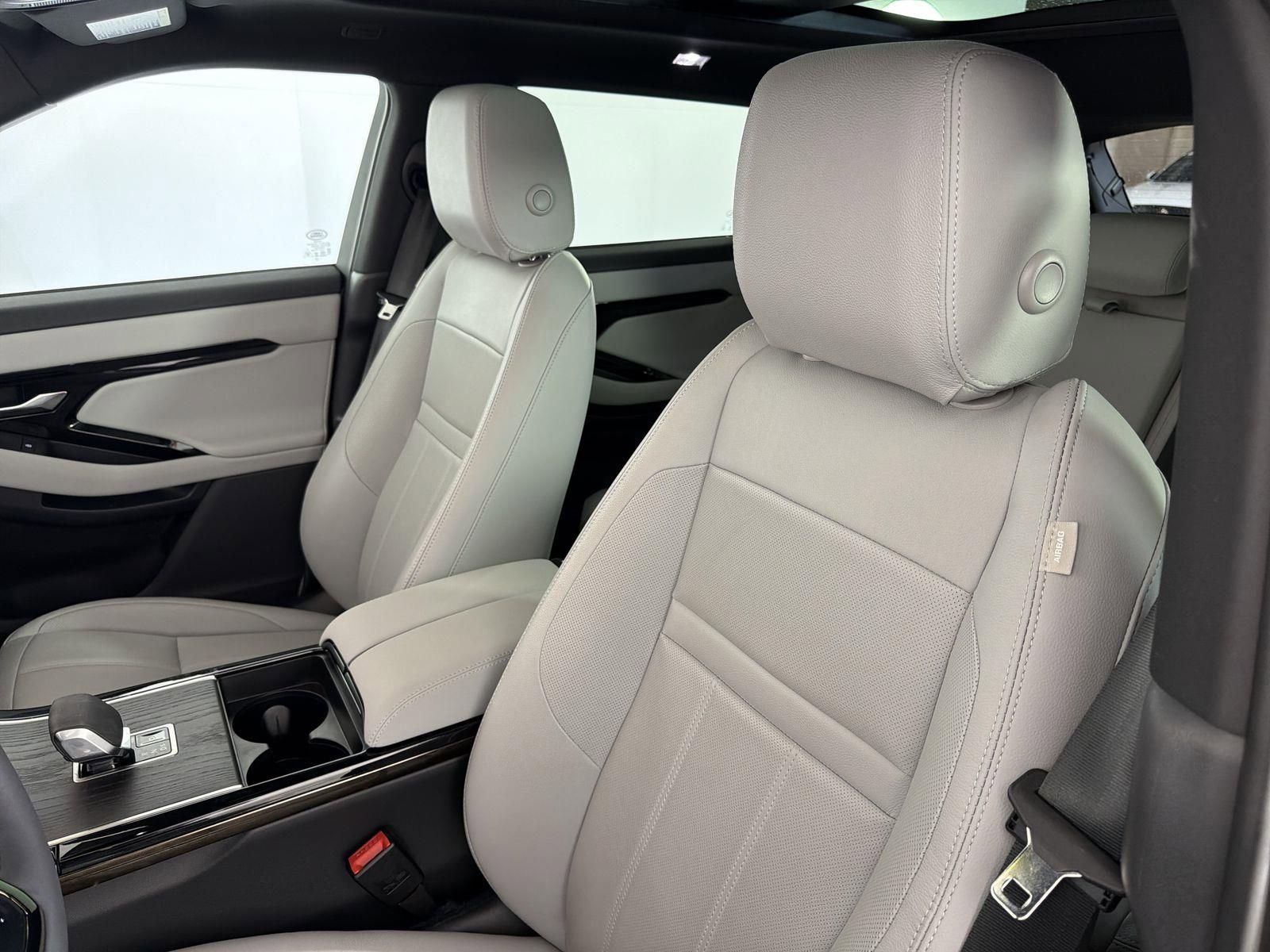 Certified 2026 Land Rover Range Rover Evoque S image 25