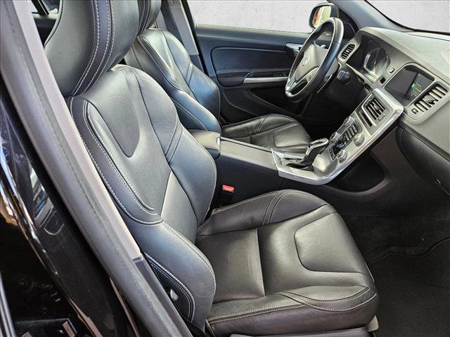 Used 2017 Volvo S60 T5 Dynamic w/ Vision Package image 22