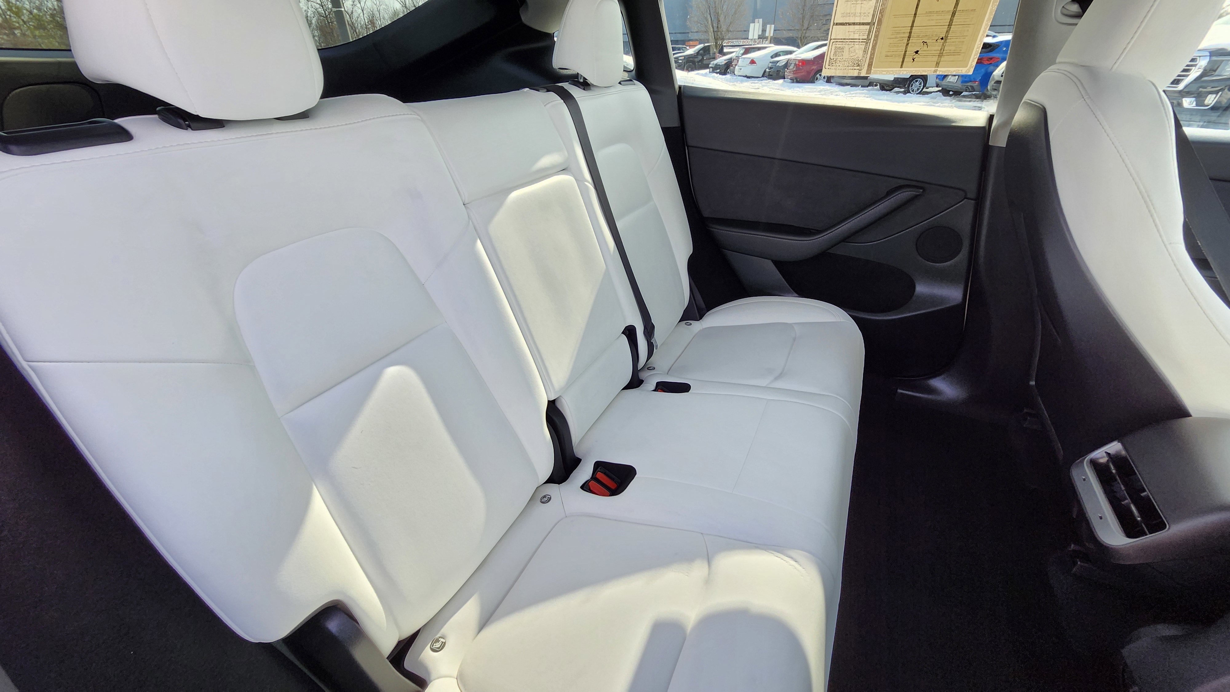 Used 2023 Tesla Model Y Long Range image 19