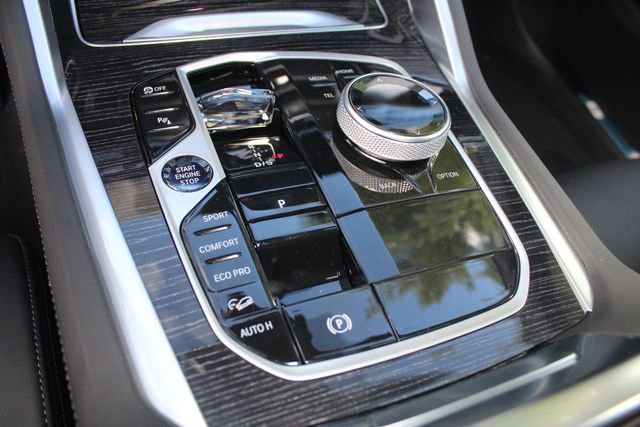 New 2026 BMW X6 xDrive40i w/ Executive Package image 13