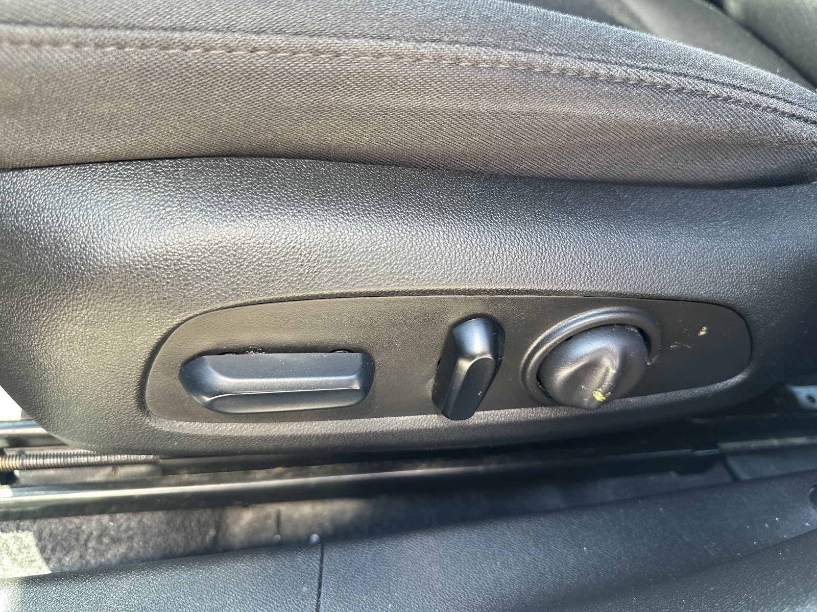 Used 2023 Chevrolet Malibu LT FWD image 20