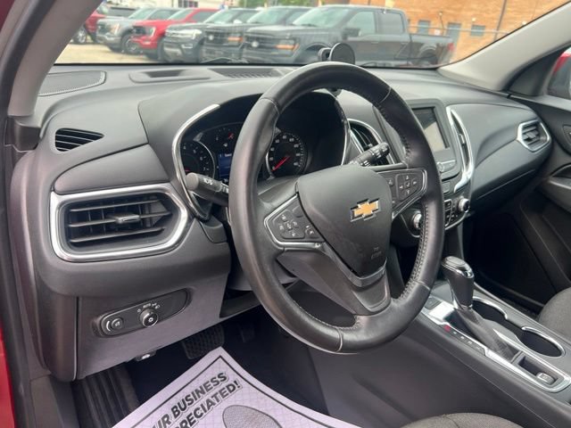 Used 2019 Chevrolet Equinox LT w/ Driver Convenience Package AWD/4WD image 7