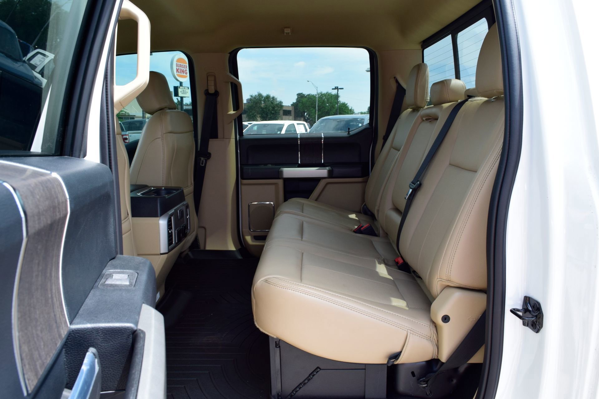 Used 2020 Ford F250 Lariat w/ Lariat Ultimate Package AWD/4WD image 20