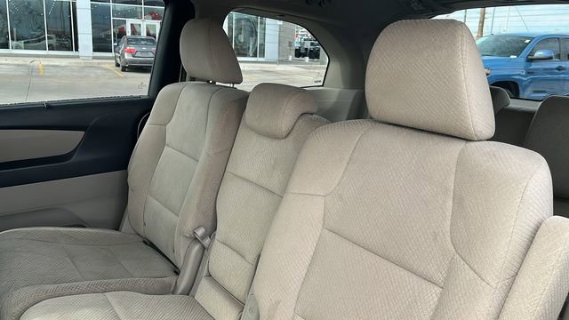 Used 2016 Honda Odyssey EX image 18