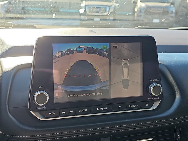 Used 2021 Nissan Rogue SV image 12