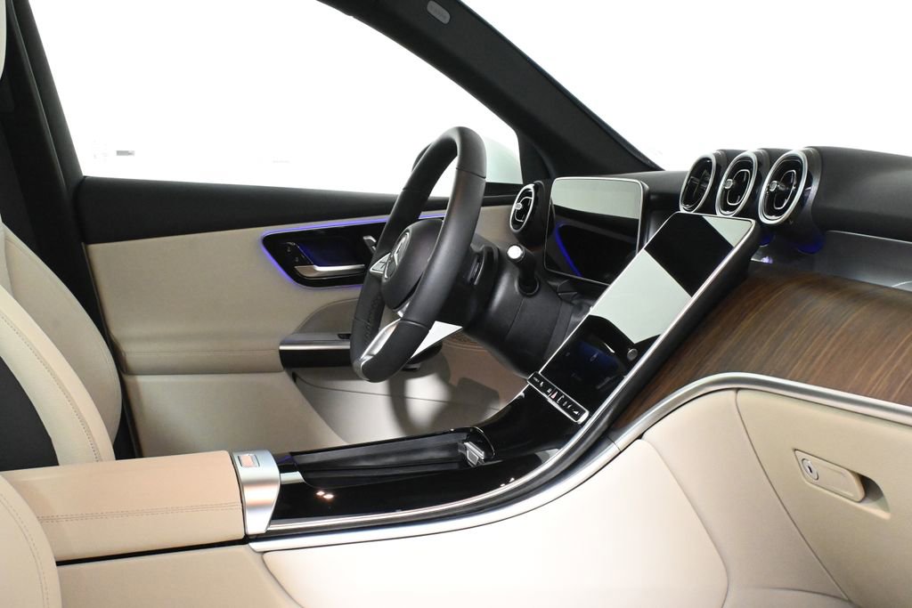 Certified 2026 Mercedes-Benz GLC 300 4MATIC image 30