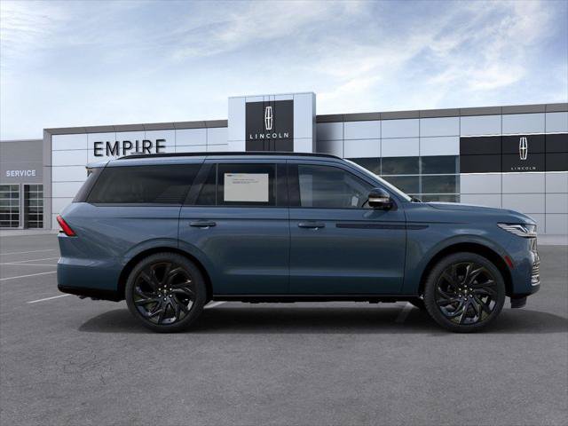 New 2027 Lincoln Navigator Reserve w/ Jet Appearance Package AWD/4WD image 5