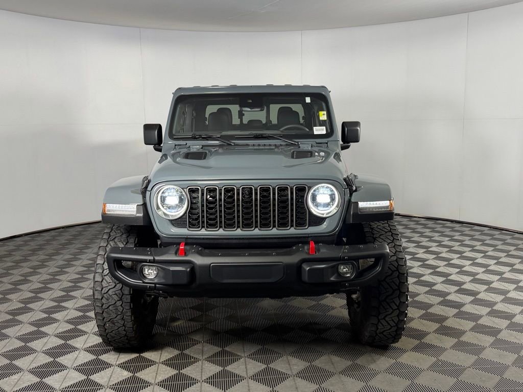 Used 2025 Jeep Gladiator Rubicon image 12