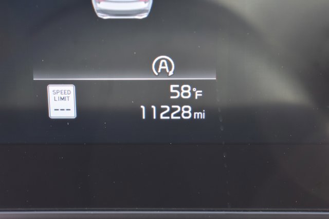 Used 2025 Kia Sportage EX image 23