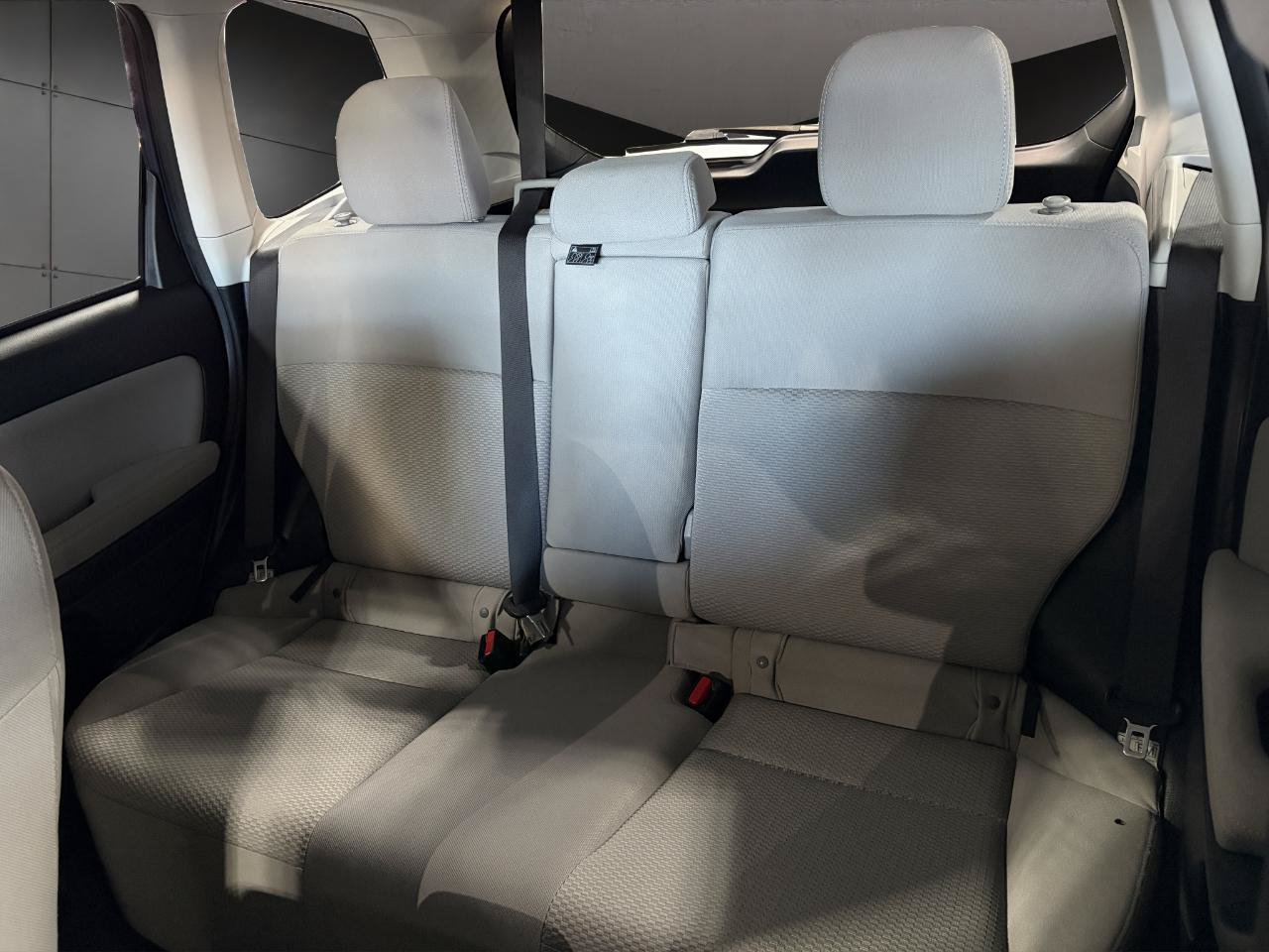 Used 2014 Subaru Forester 2.5i Premium w/ All-Weather Package AWD/4WD image 13