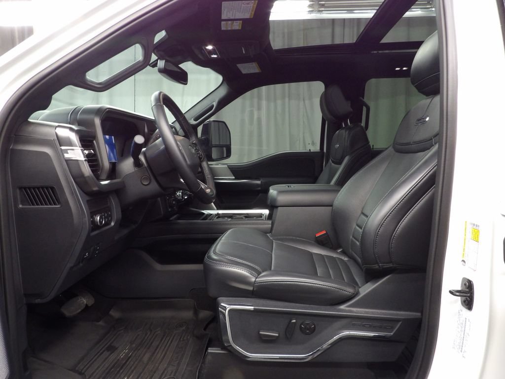 Used 2026 Ford F250 Platinum AWD/4WD image 15