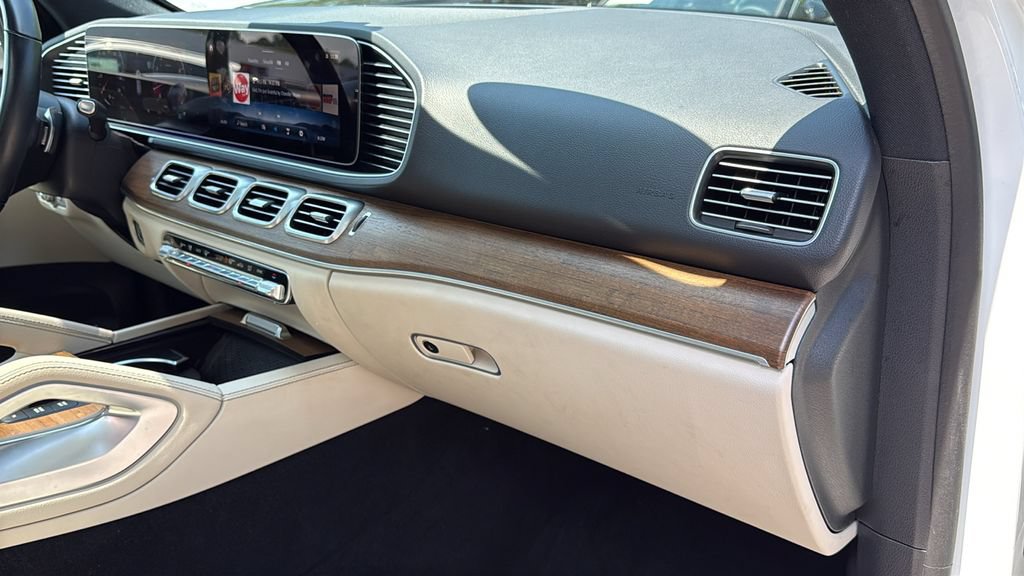 Certified 2025 Mercedes-Benz GLE 350 4MATIC image 12