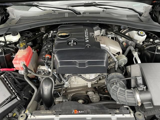 Used 2020 Chevrolet Camaro LT RWD image 27