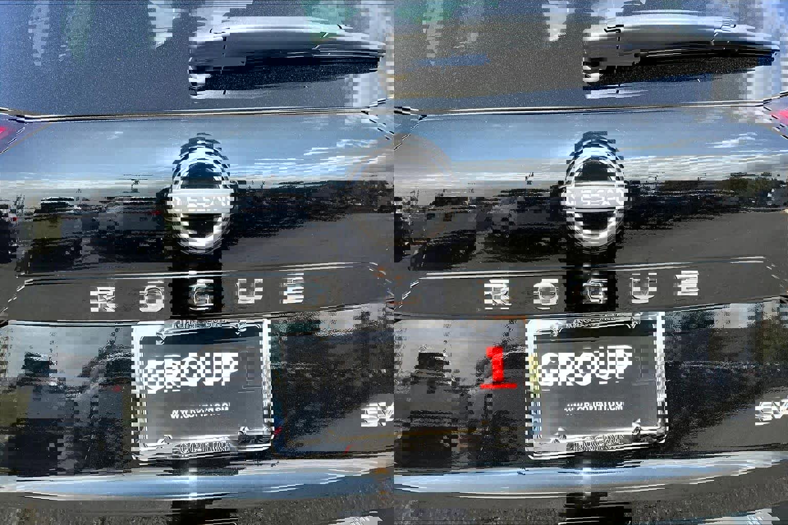 Used 2023 Nissan Rogue SV w/ SV Premium B Package image 30