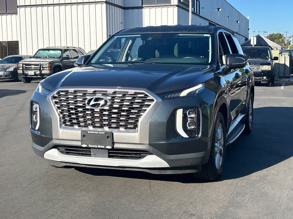 Used 2022 Hyundai Palisade SE FWD image 2