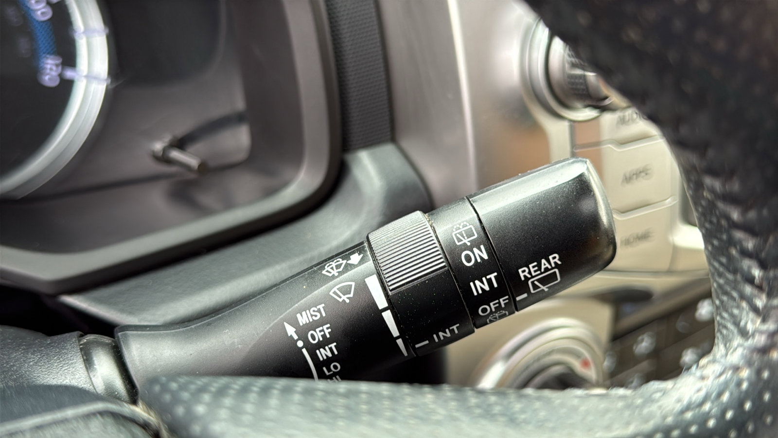 Used 2016 Toyota 4Runner Limited image 18