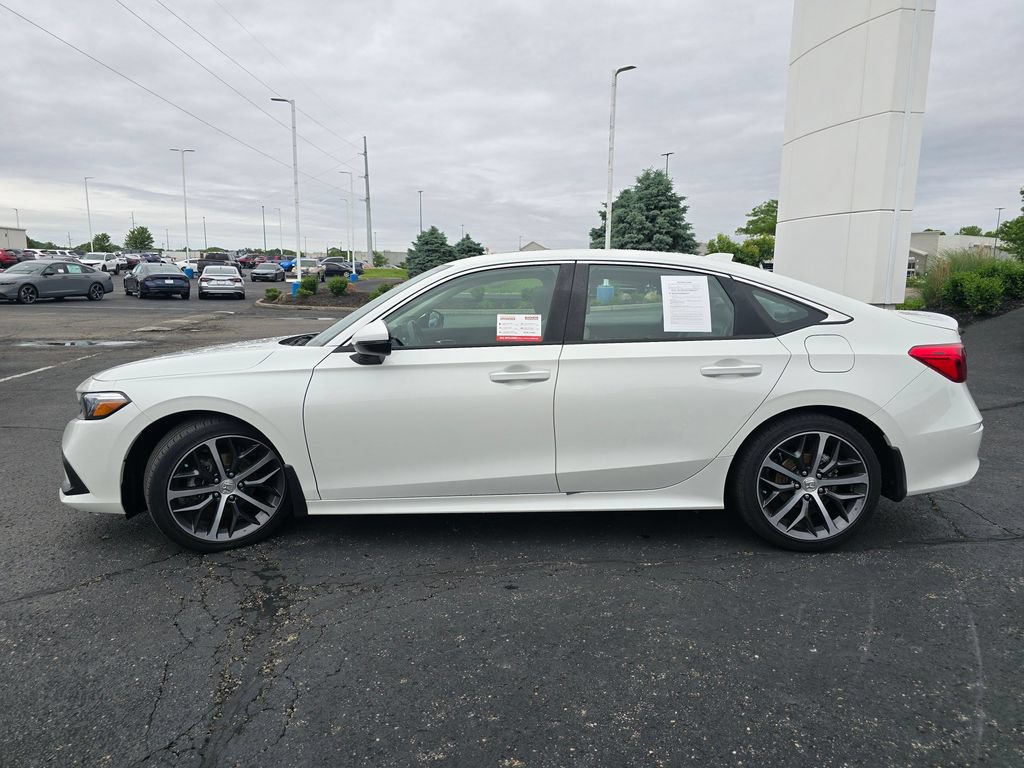 Used 2024 Honda Civic Touring image 5
