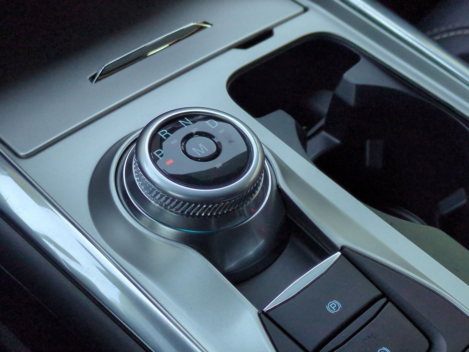 Used 2020 Ford Explorer ST w/ ST Street Pack image 39