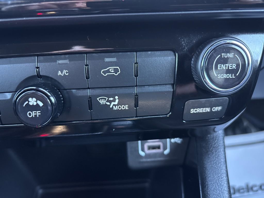 Used 2022 Jeep Compass Altitude image 30